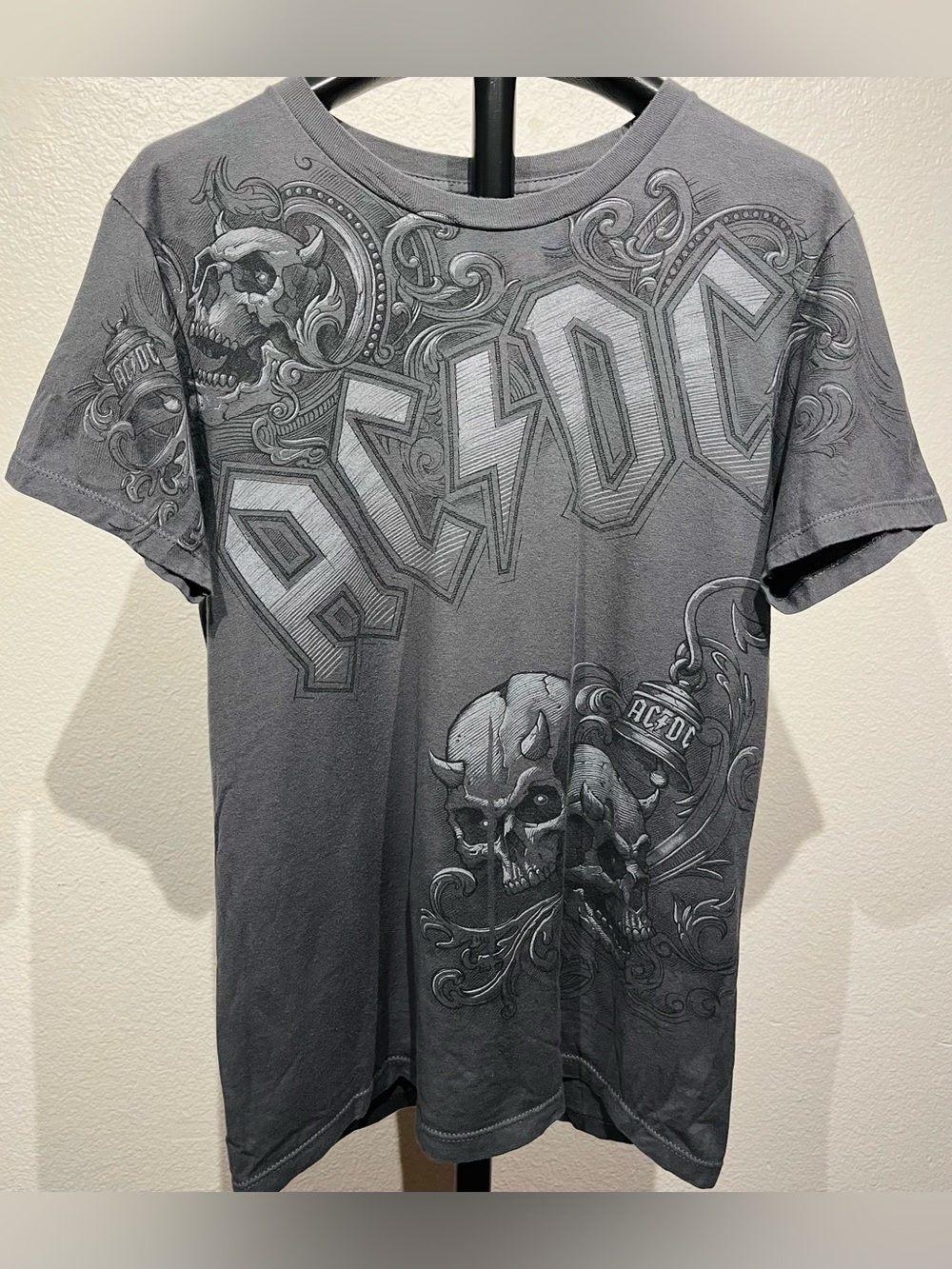 Liquid Blue Gray AC/DC Graphic Skull Short Sleeve Tee - Size S (Women’s)